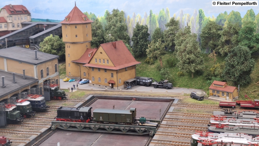 2-20251208_170357 KL.jpg