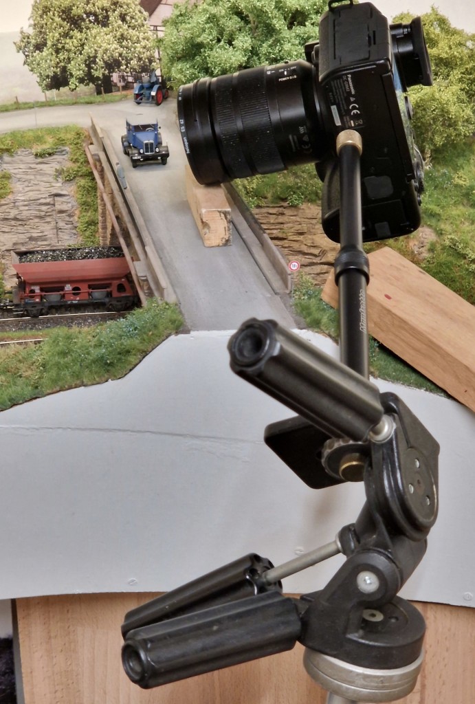 92 Kamera aufgelegt.jpg