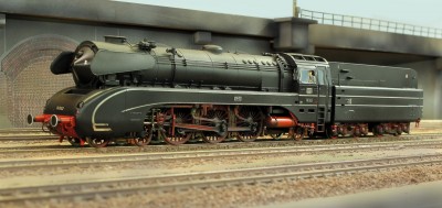 BR 10 002  44a_50x100_A0_ls.jpg