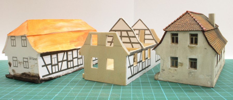 2 Papierdummie_bis_fertigmodell.JPG