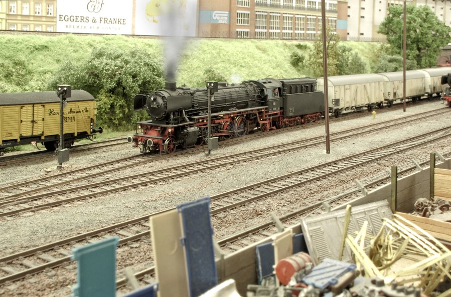 Unsere Geschichte_40_30x45_A0E_ls.jpg